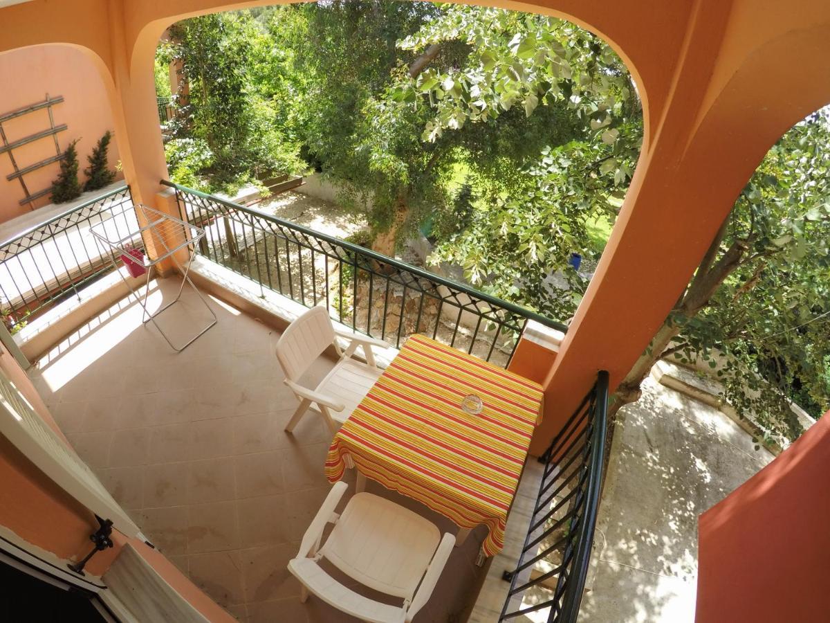 Porto Agali